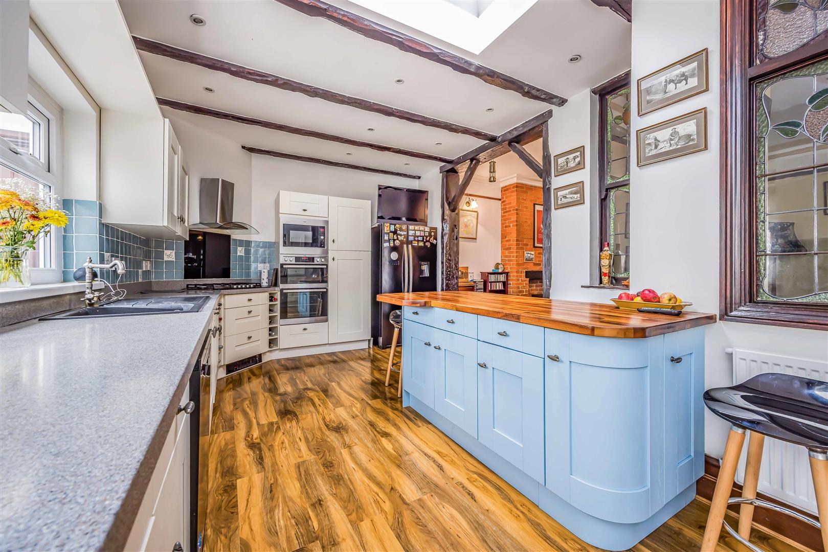 house for sale haslemere road