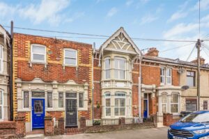 house for sale haslemere road