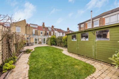 house for sale haslemere road