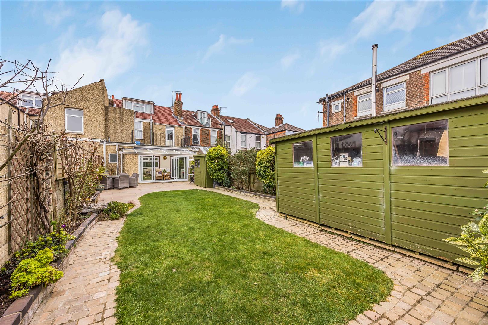 house for sale haslemere road