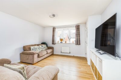 house - detached for sale herons way