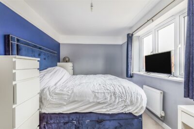 house - detached for sale herons way