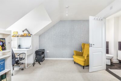 house - detached for sale herons way
