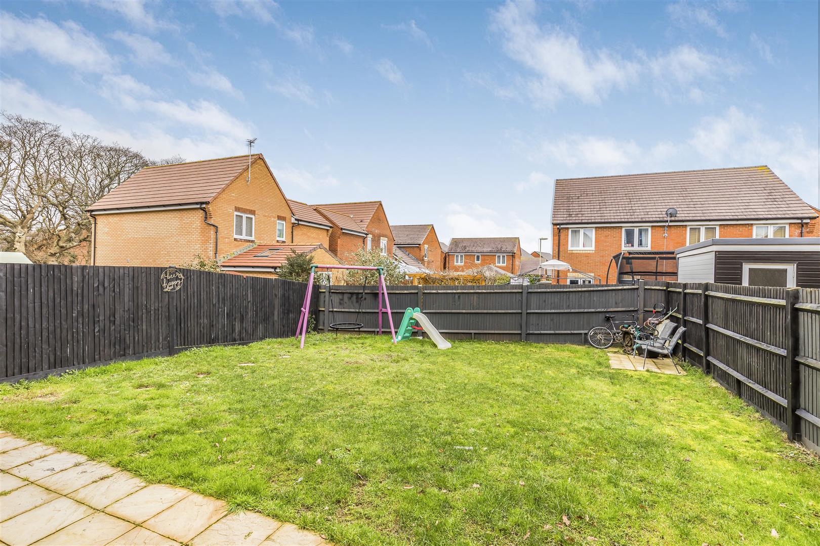 house - detached for sale herons way