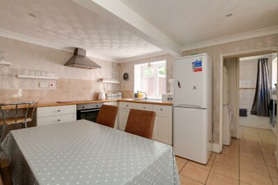 cottage for sale lower bognor road