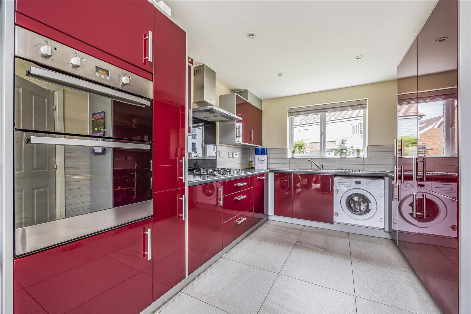house - detached for sale hedgerow close