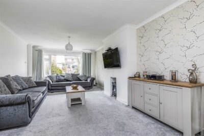 house - semi-detached for sale elderberry way