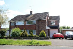 house - semi-detached for sale elderberry way