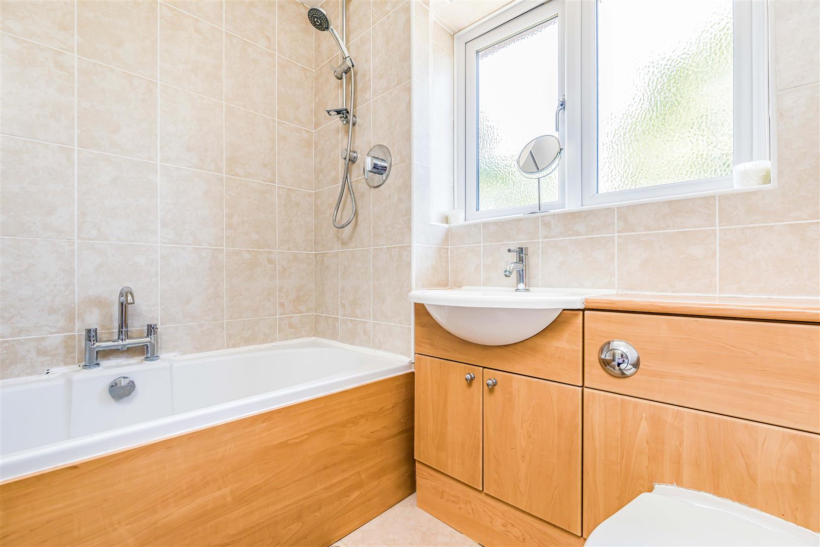 house for sale paddock end