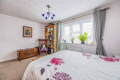 house - detached for sale topaz grove