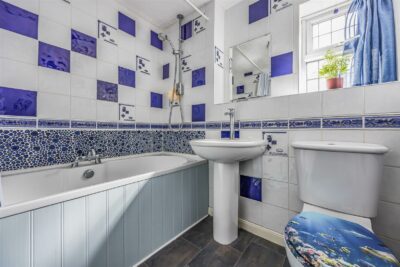 house - detached for sale topaz grove
