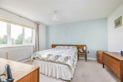house - detached for sale fourteen acre avenue