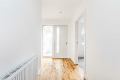 bungalow - detached for sale cotwell avenue