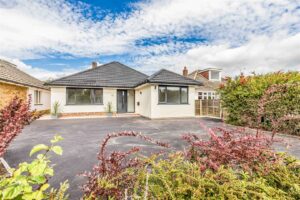 bungalow - detached for sale cotwell avenue