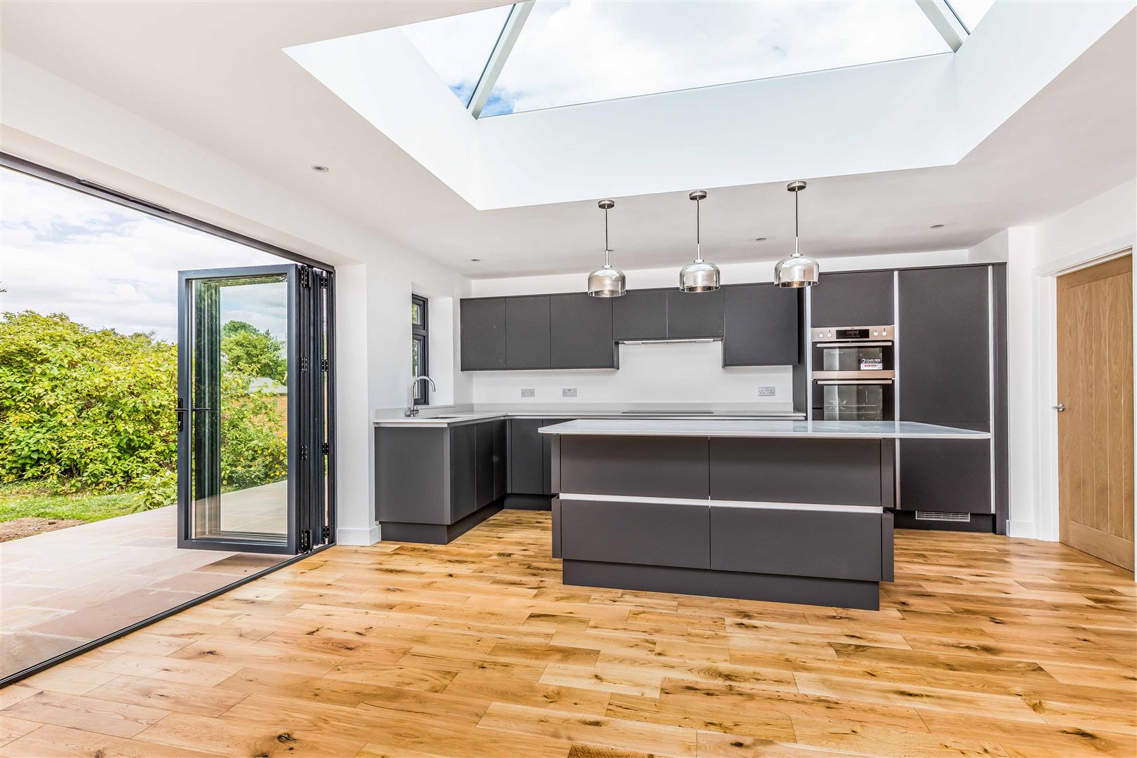 bungalow - detached for sale cotwell avenue