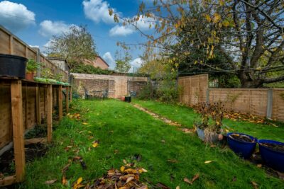 house - terraced for sale osborne road