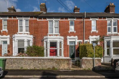 house - terraced for sale osborne road