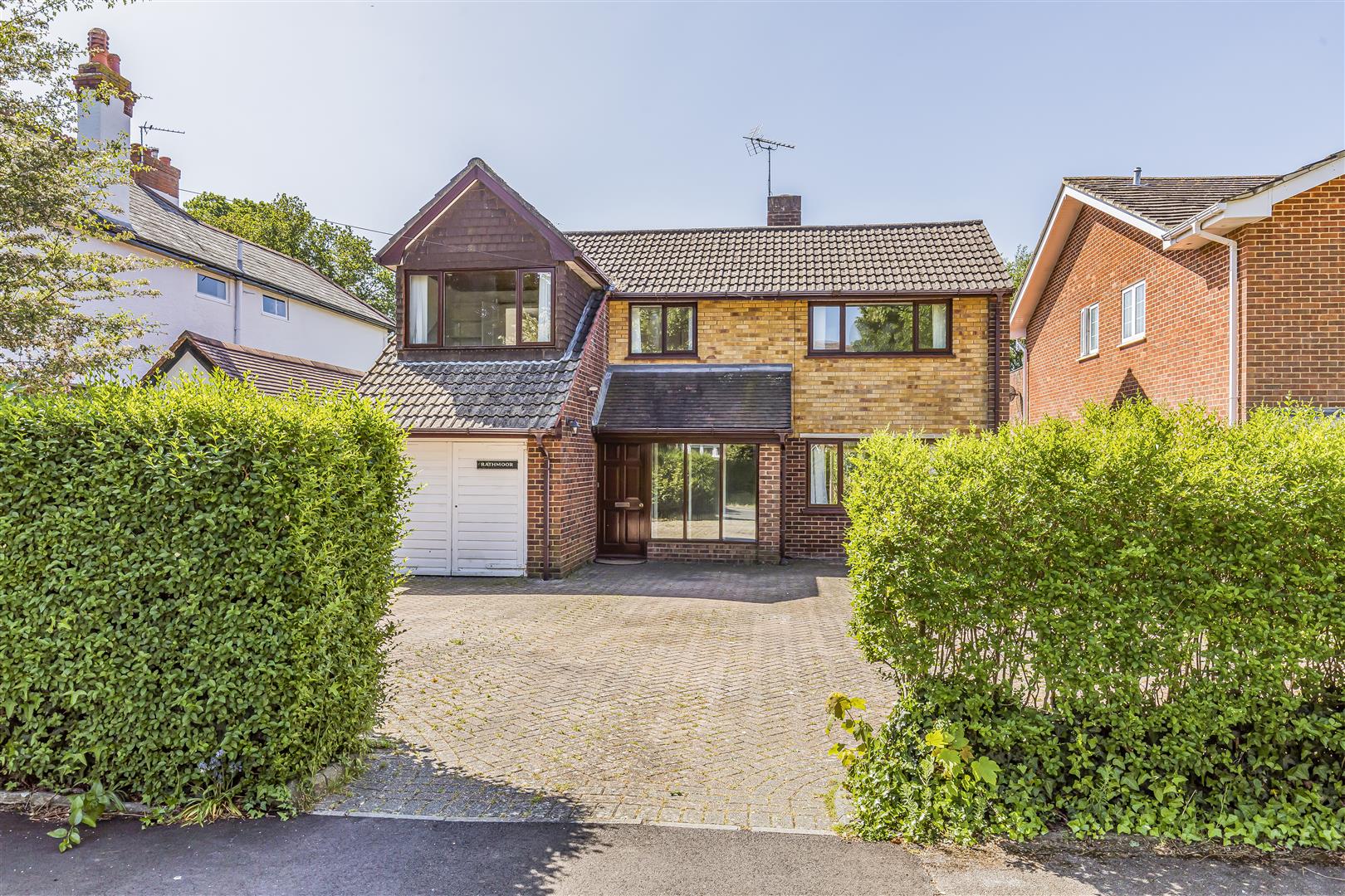 house - detached for sale langstone avenue