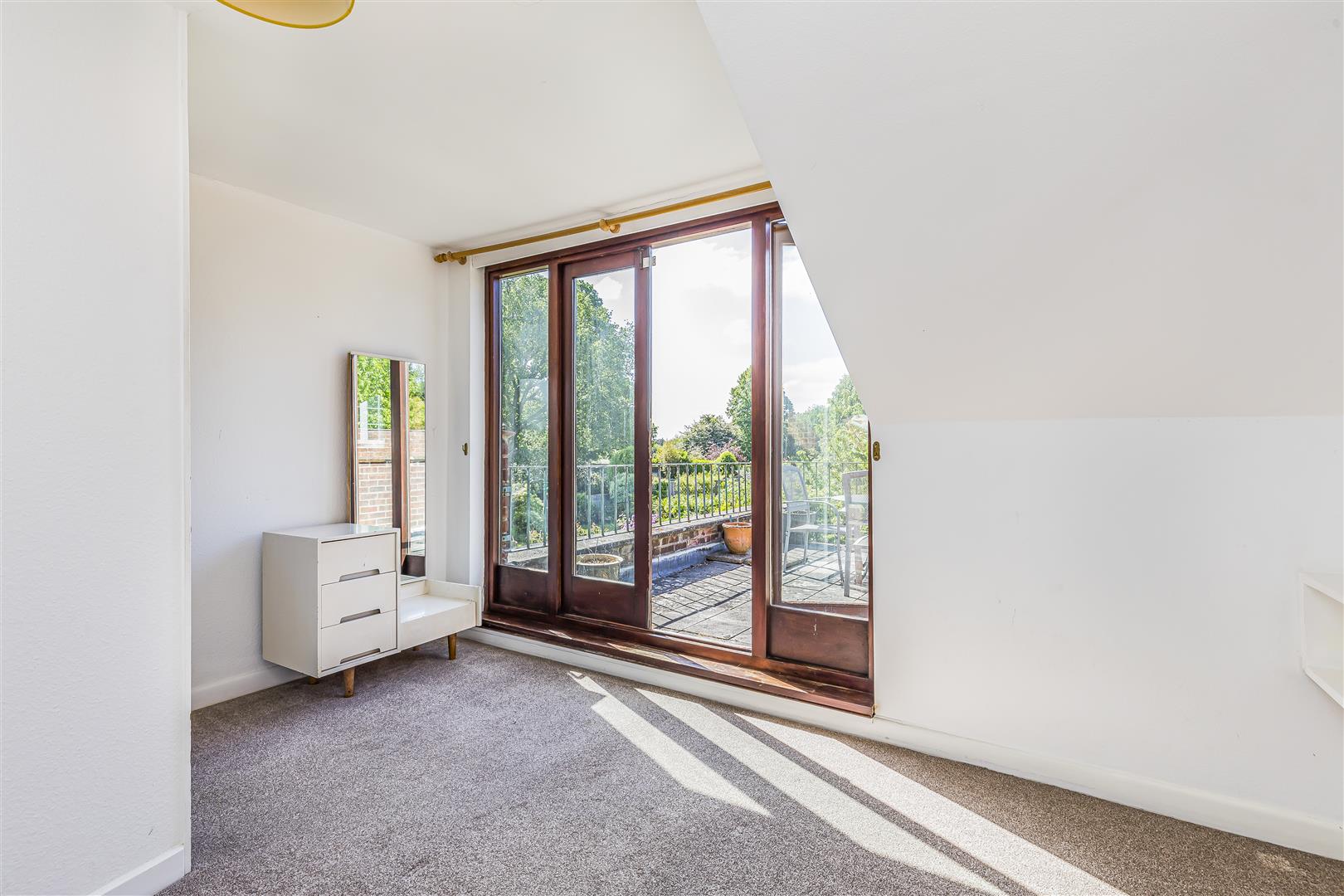 house - detached for sale langstone avenue