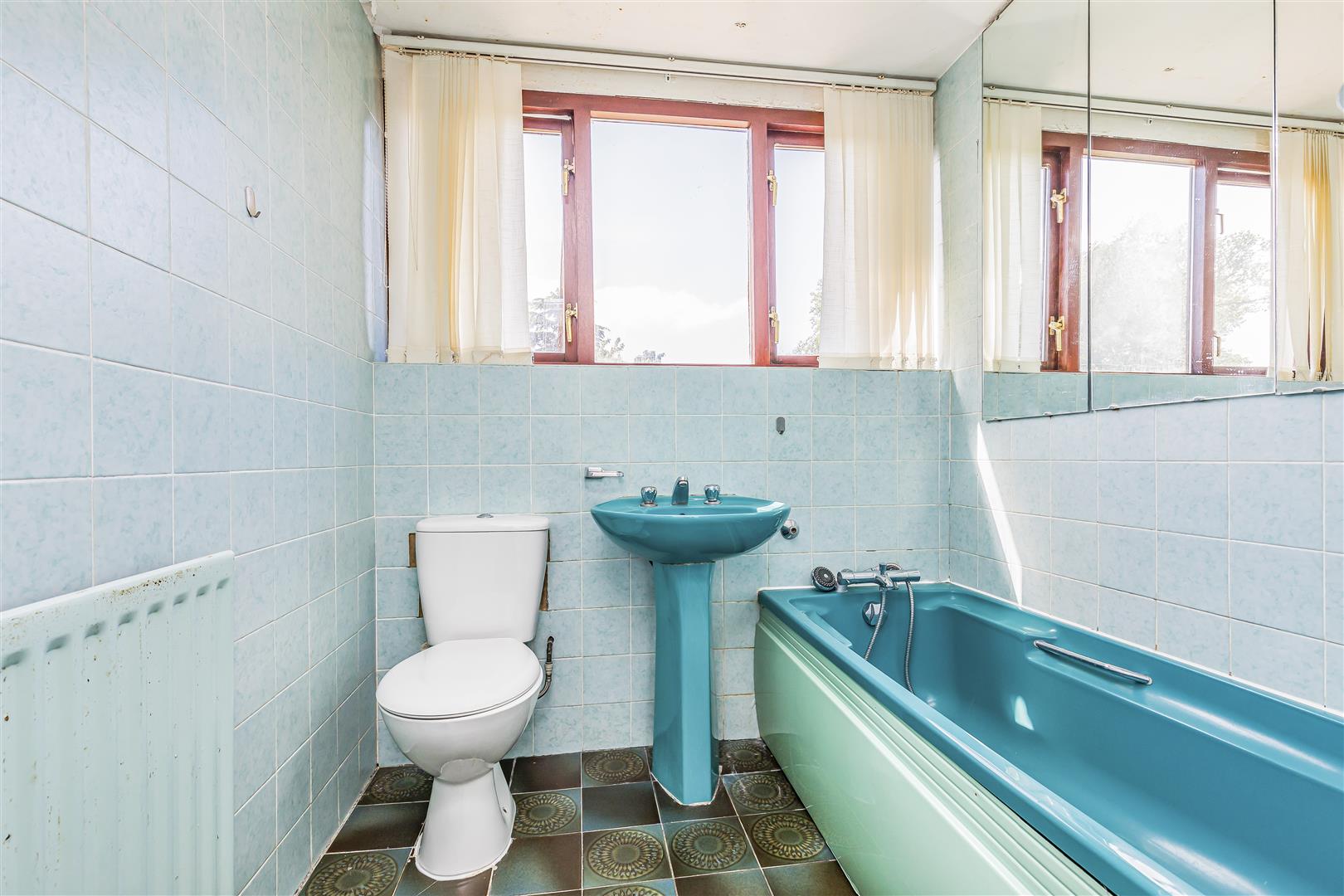 house - detached for sale langstone avenue