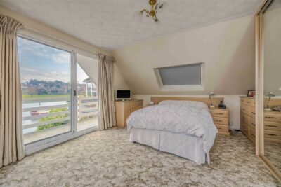house for sale priory road