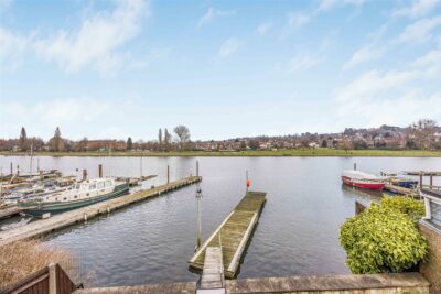 house for sale priory road