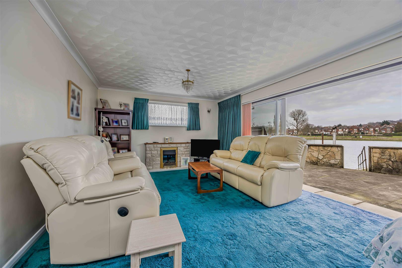 house for sale priory road