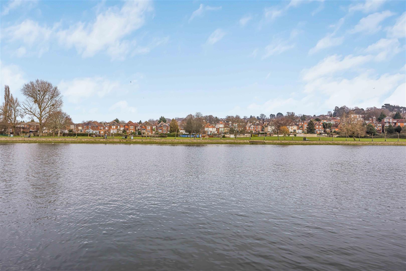 house for sale priory road