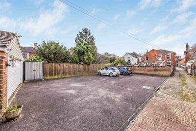 house for sale priory road