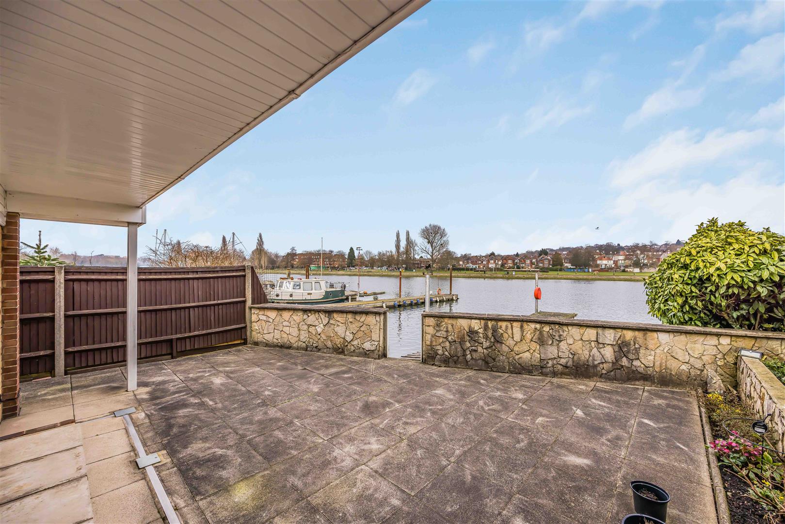 house for sale priory road