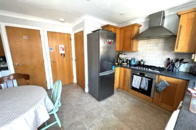 house - townhouse for rent st. ronans road