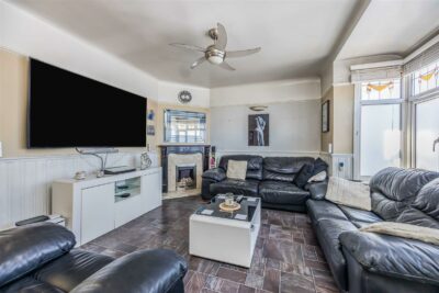 house - detached for sale queens grove