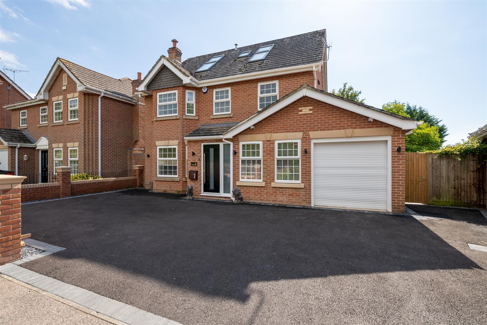 house - detached for sale claremont gardens