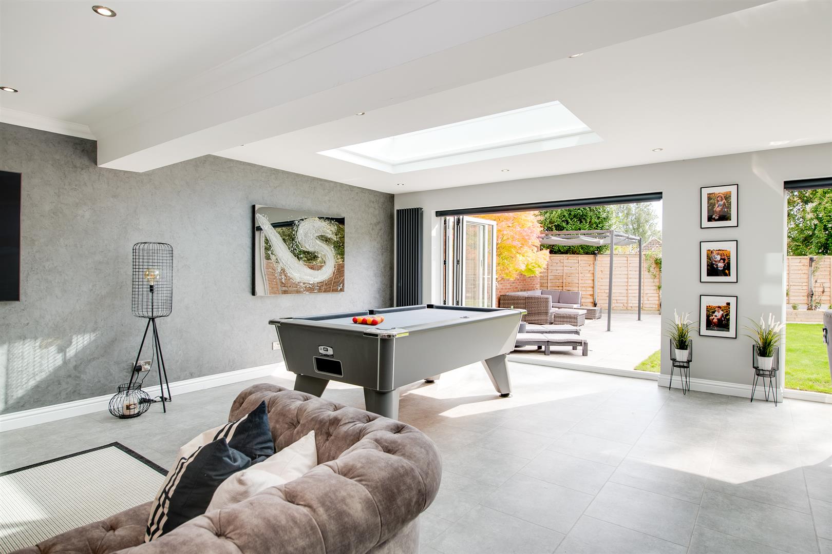 house - detached for sale claremont gardens