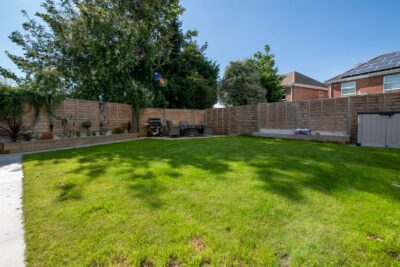 house - detached for sale claremont gardens