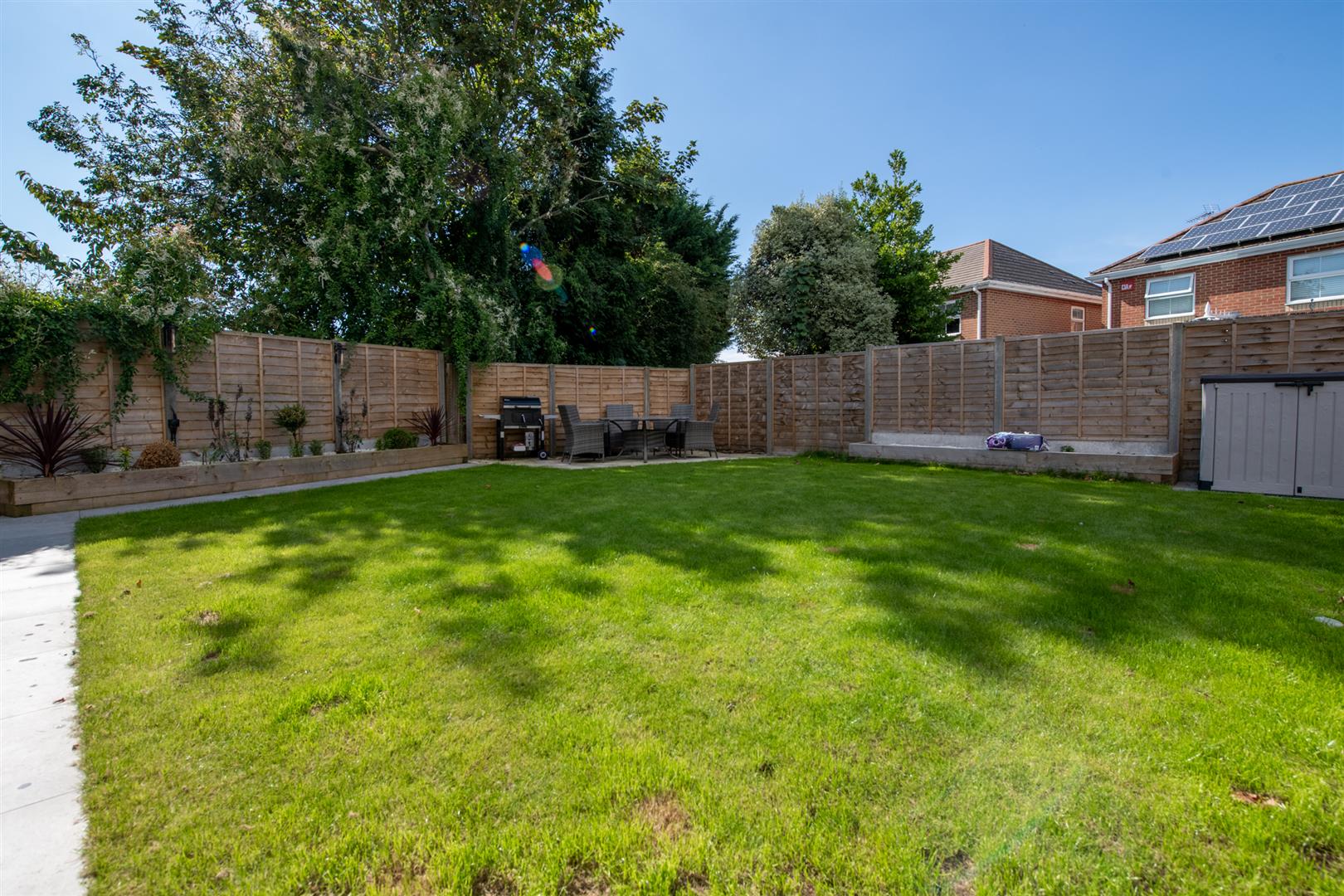 house - detached for sale claremont gardens