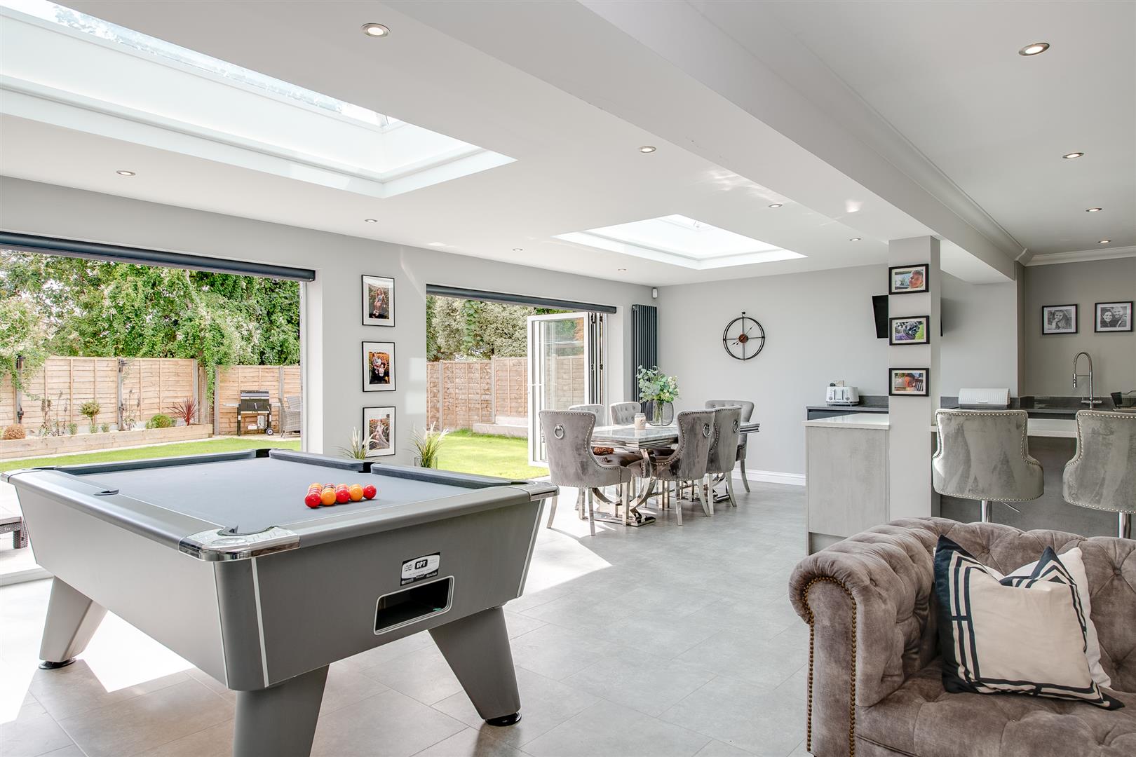 house - detached for sale claremont gardens