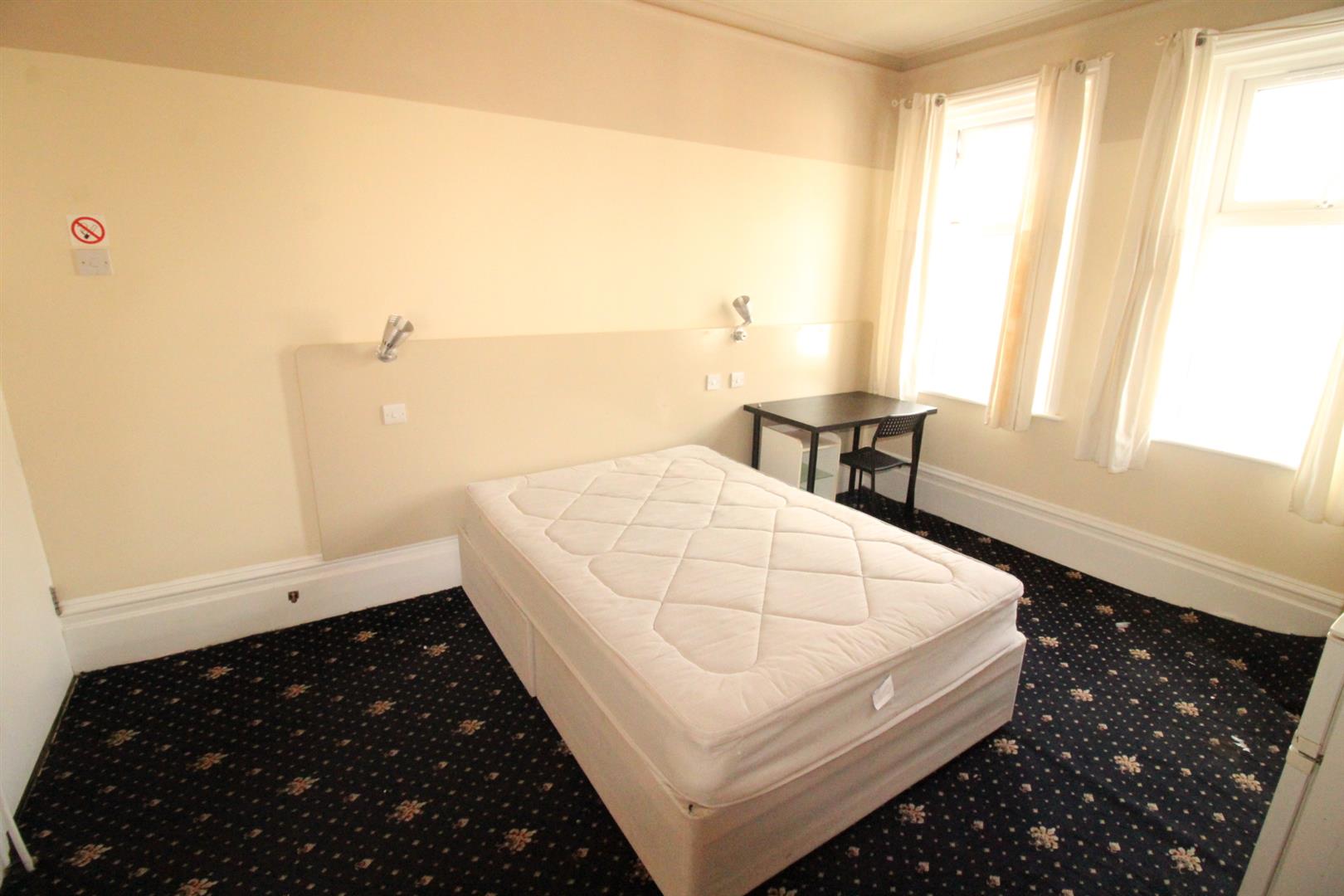 studio for rent waverley road