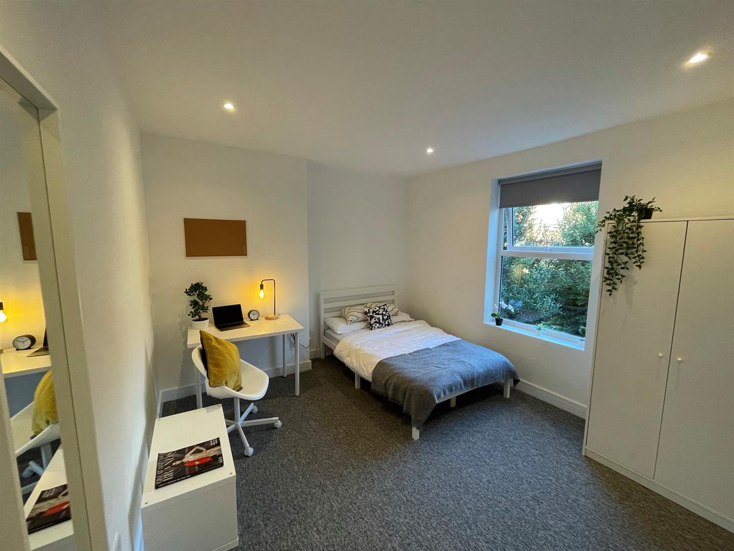 room for rent st. ursula grove