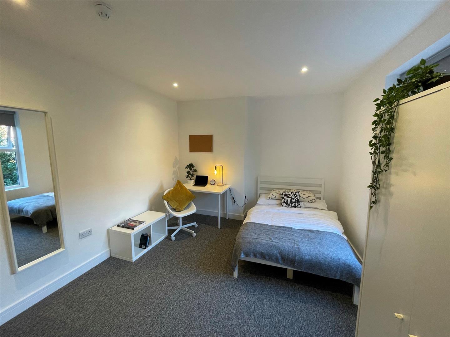 room for rent st. ursula grove