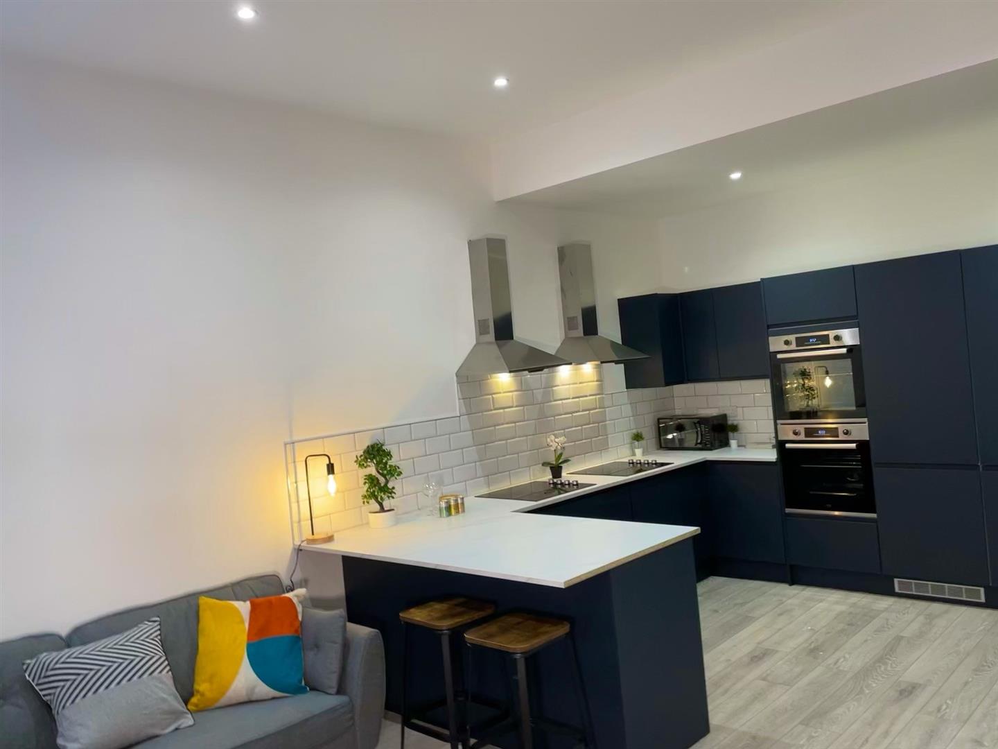 room for rent st. ursula grove