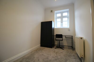 room for rent francis avenue