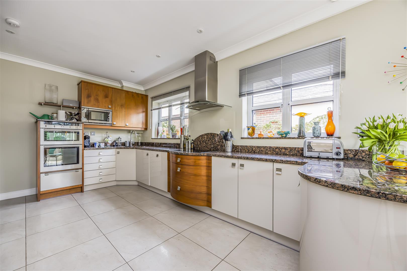 house for rent hound road