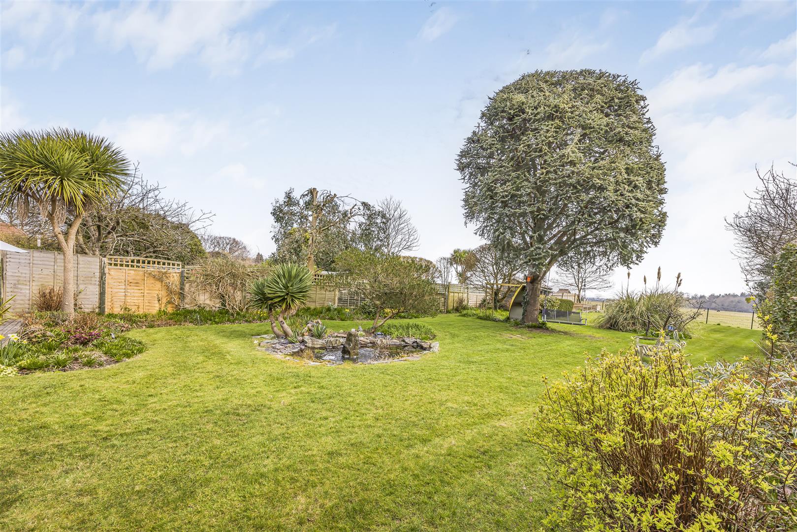 house for rent hound road