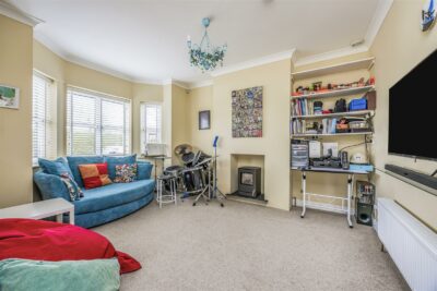 house for rent hound road