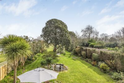 house for rent hound road