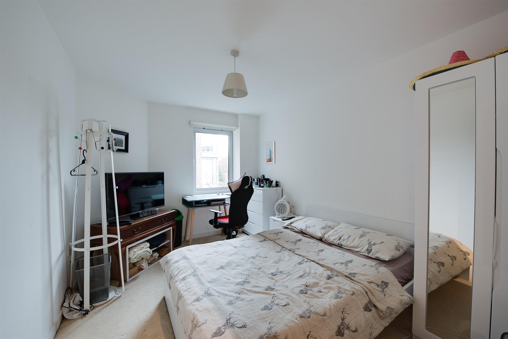 flat for rent bonfire corner