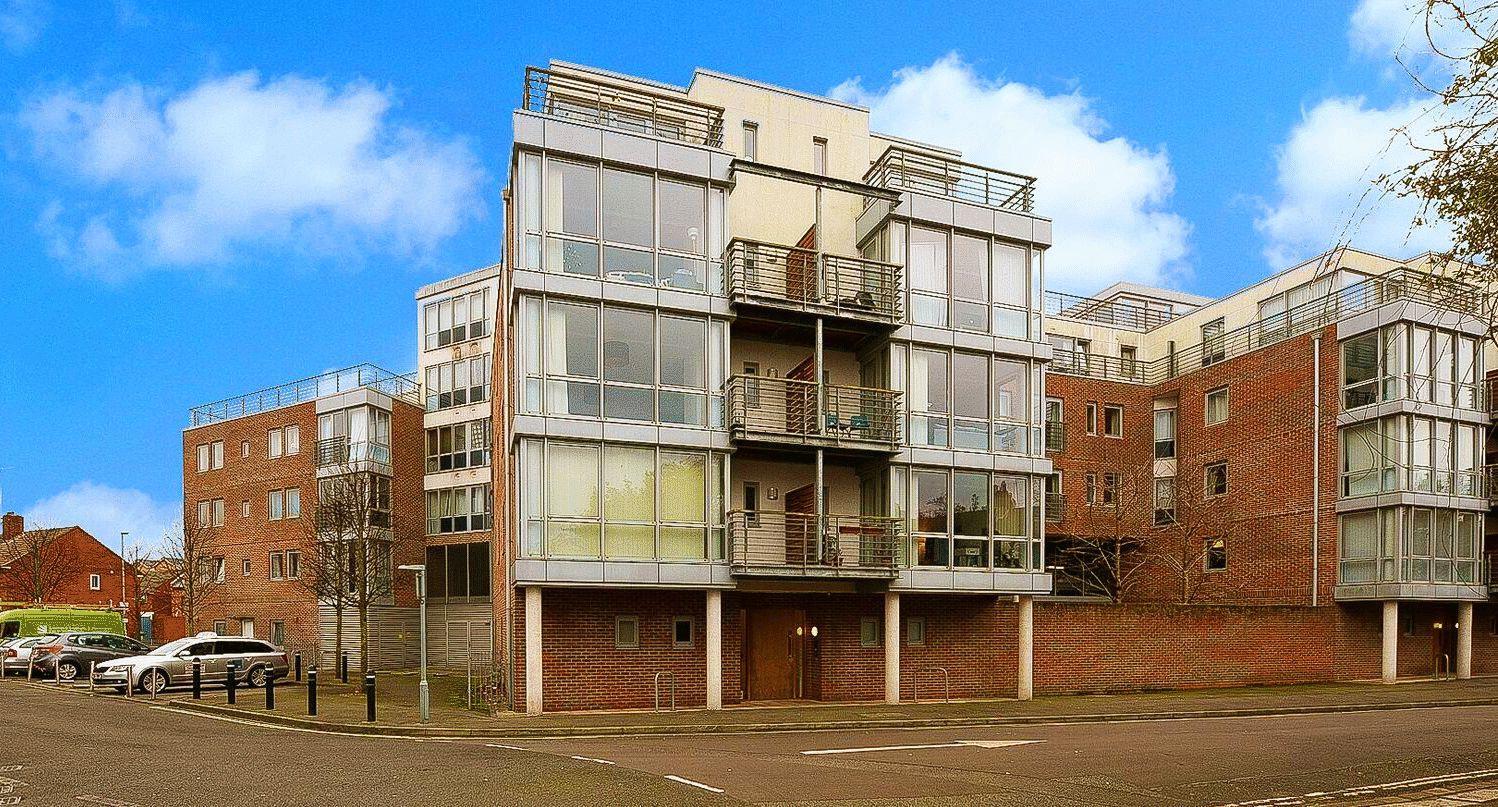 flat for rent bonfire corner