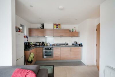 flat for rent bonfire corner
