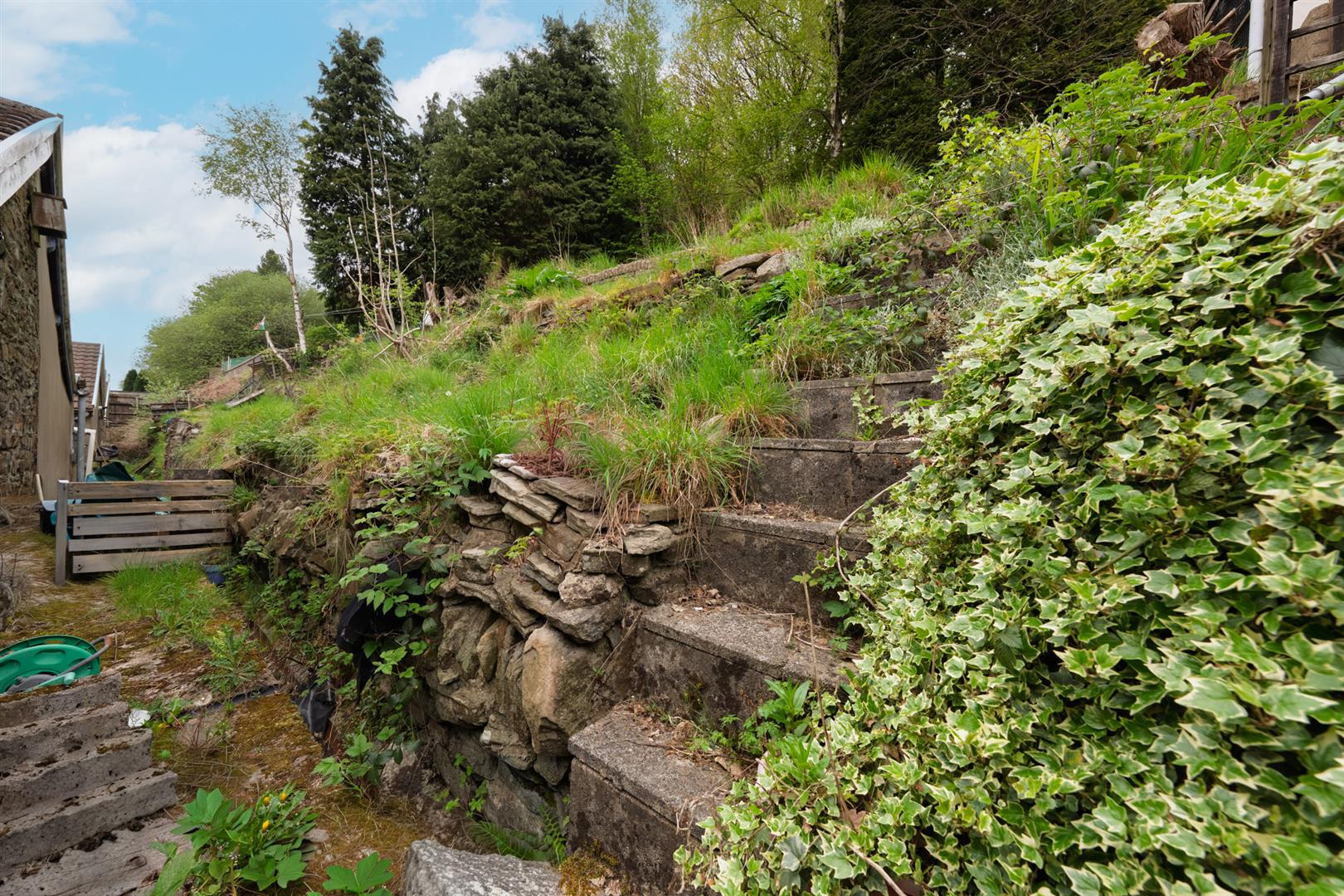 house - terraced for sale powells terrace